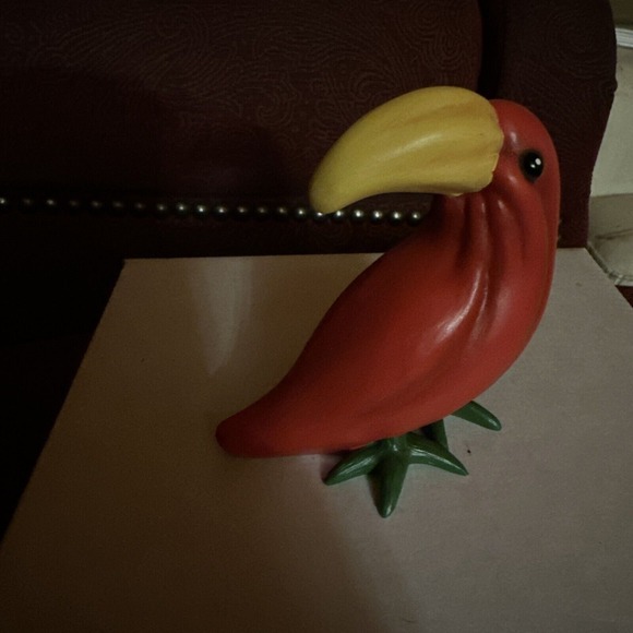 home grown enesco Bell Pepper Tucan Rare
